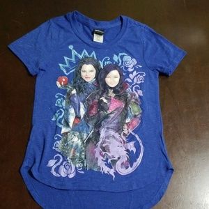 Descendants t-shirt size 7/8
